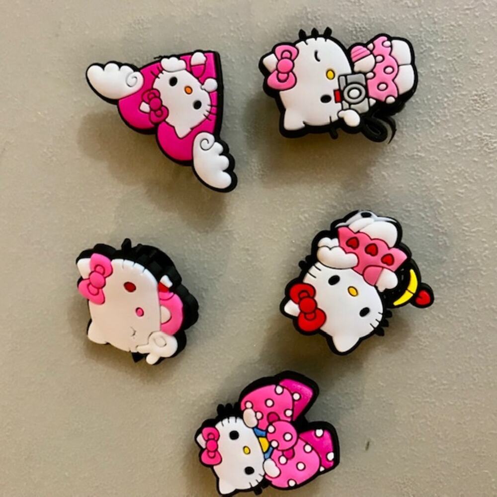 Sanrio Hello Kitty 5 Piece Shoe, Purse or Bag Charms NWB